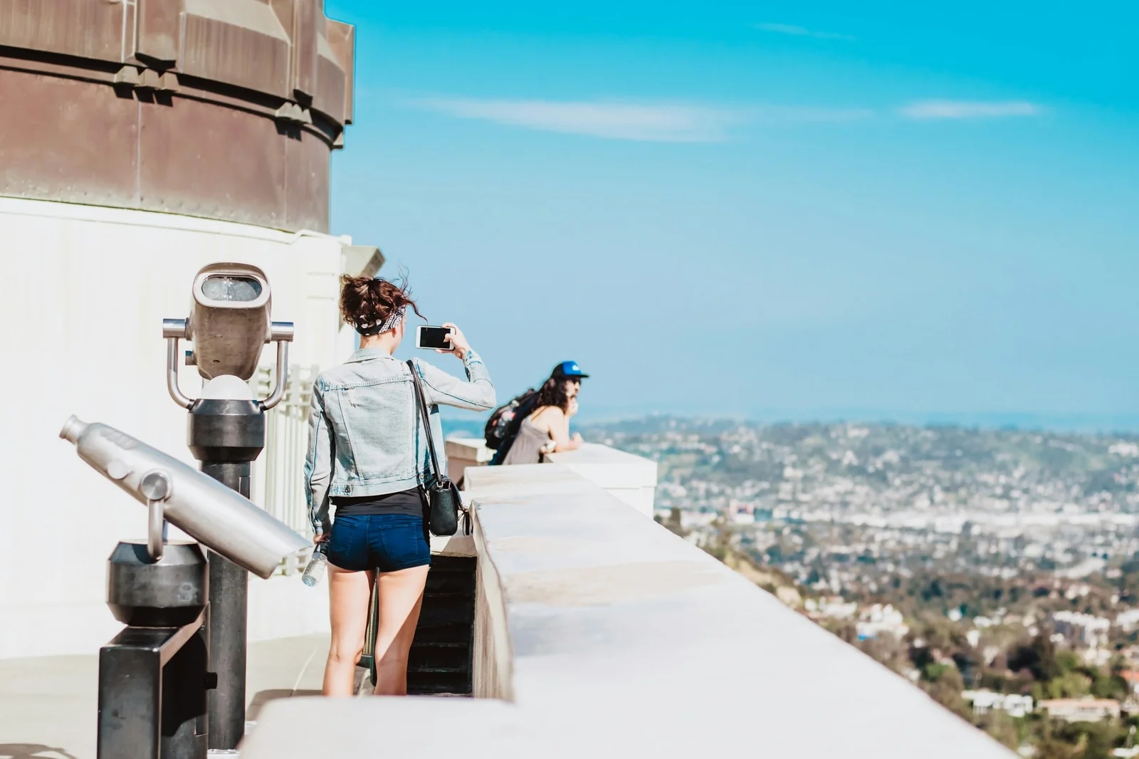 How Social Media Helps Tourism Thrive