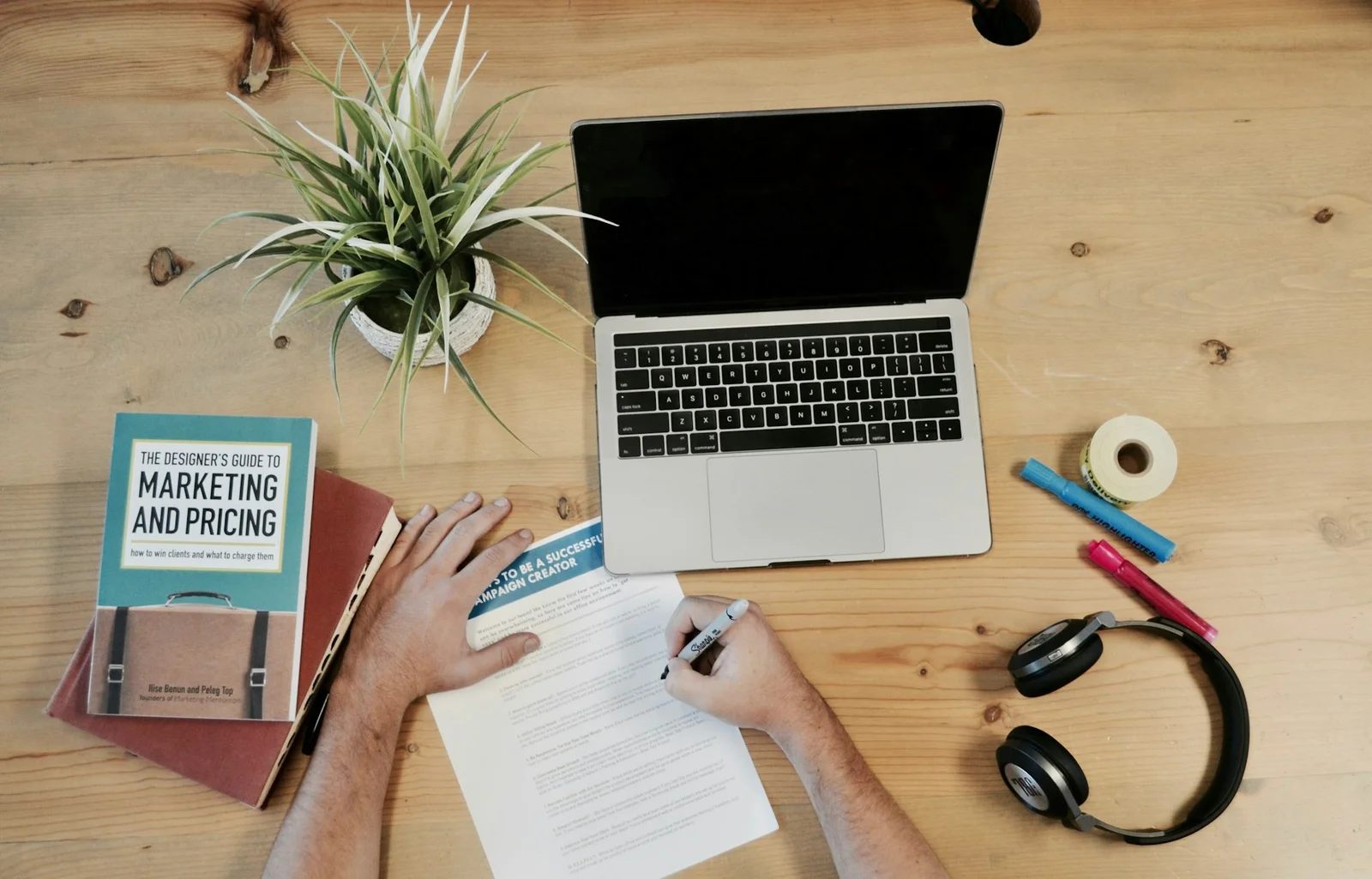How Web Design Impacts Content Marketing: Driving Engagement and Results