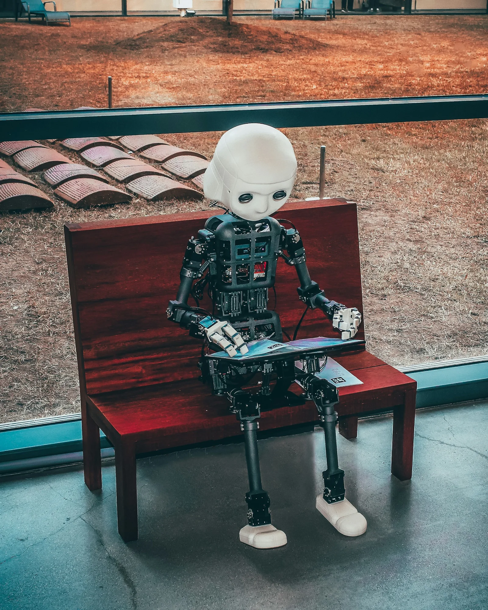 Can AI Think Like Humans?