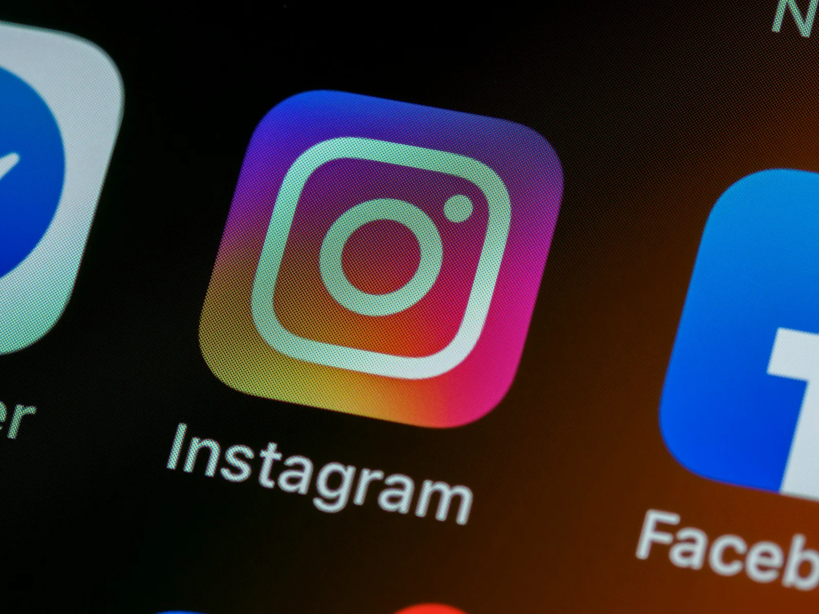 Can Instagram Ads Be Scams? Understanding the Risks and How to Stay Safe