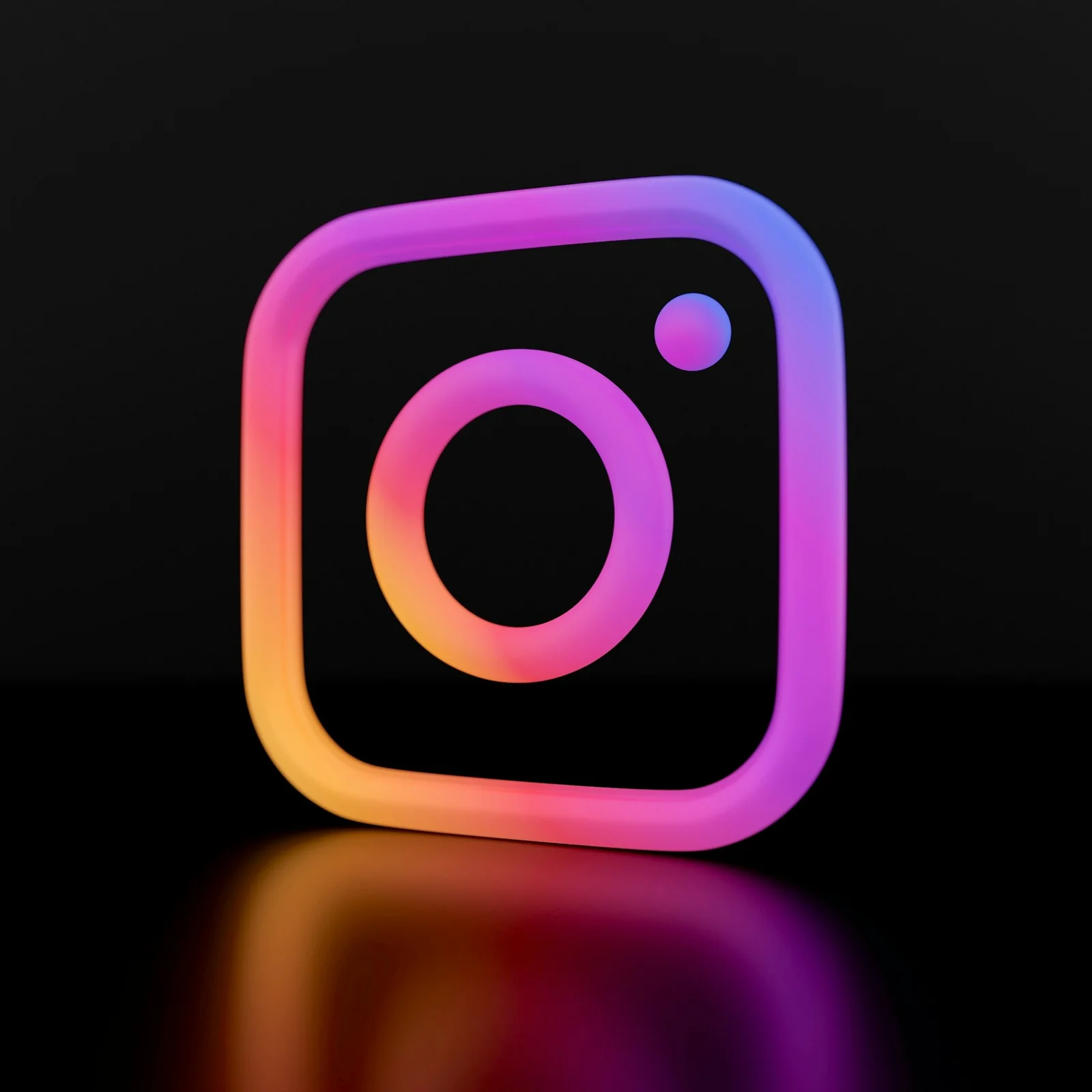 The History of Instagram Ads and When They First Appeared