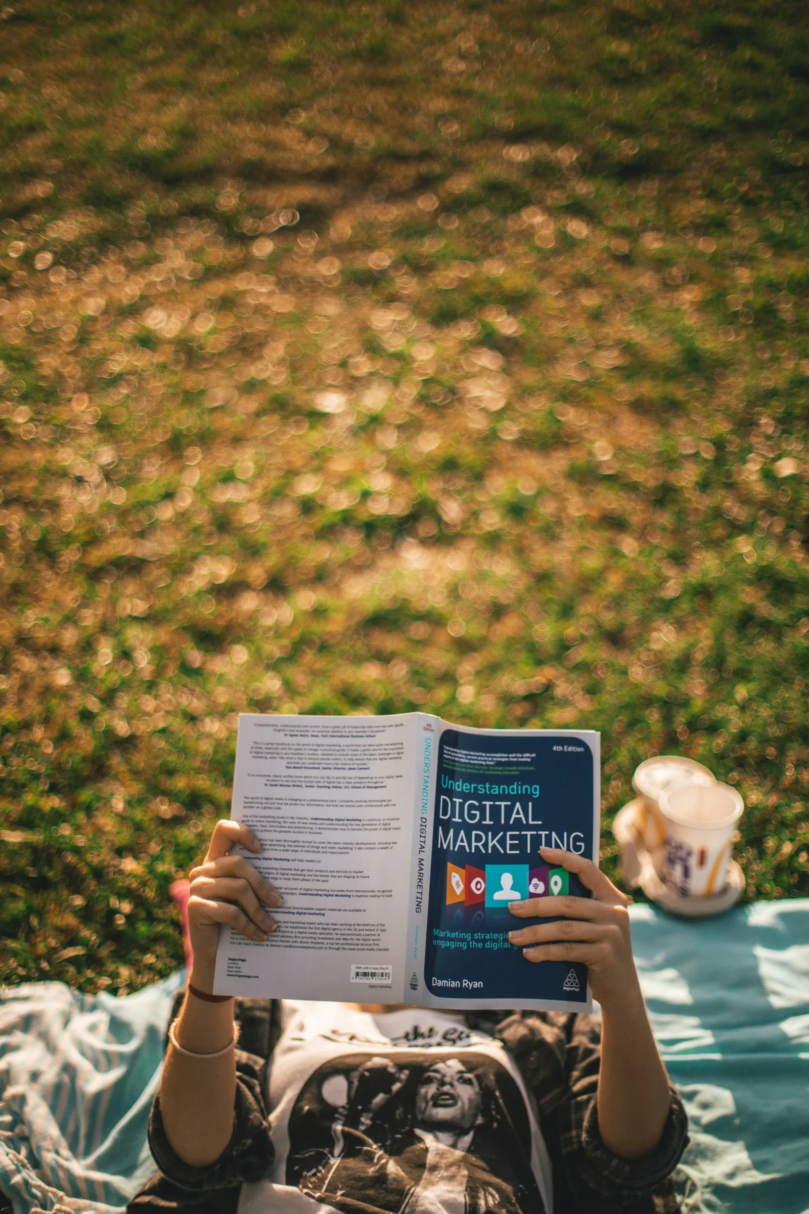 How Digital Marketing is Different from Traditional Marketing
